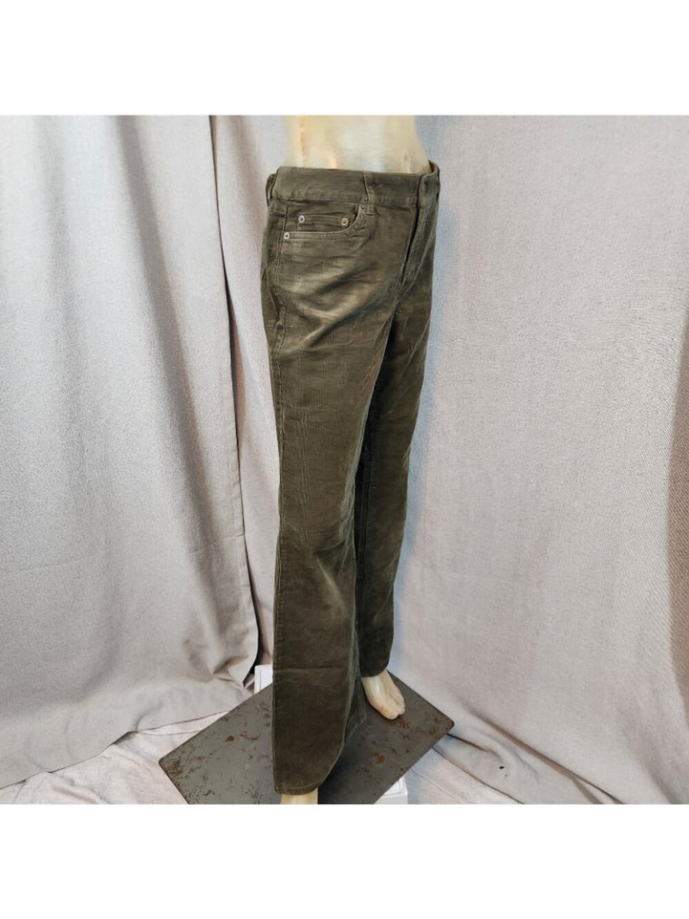 Ann Taylor LOFT Green Corduroy Straight Leg Pants Slacks Size 10 MEDIUM 32Wx32 I - Picture 3 of 7
